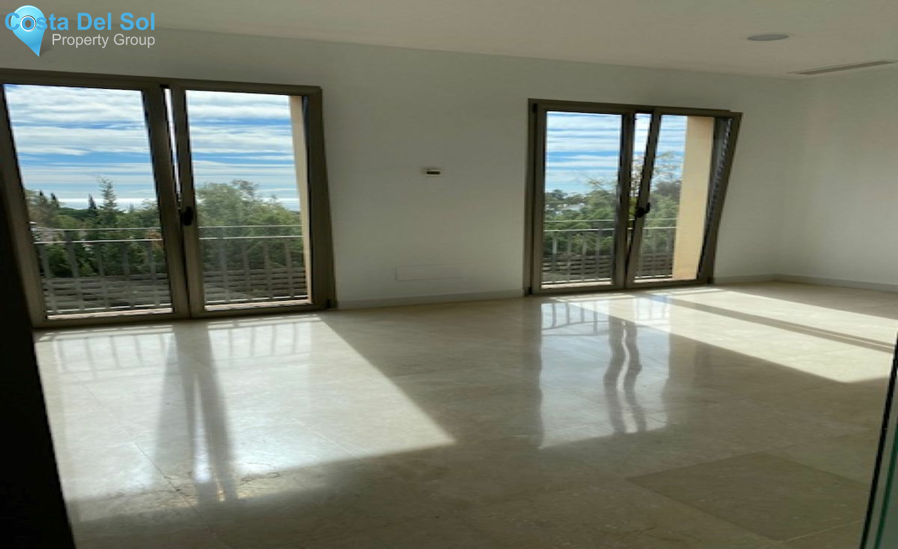 Office in Marbella-1395895