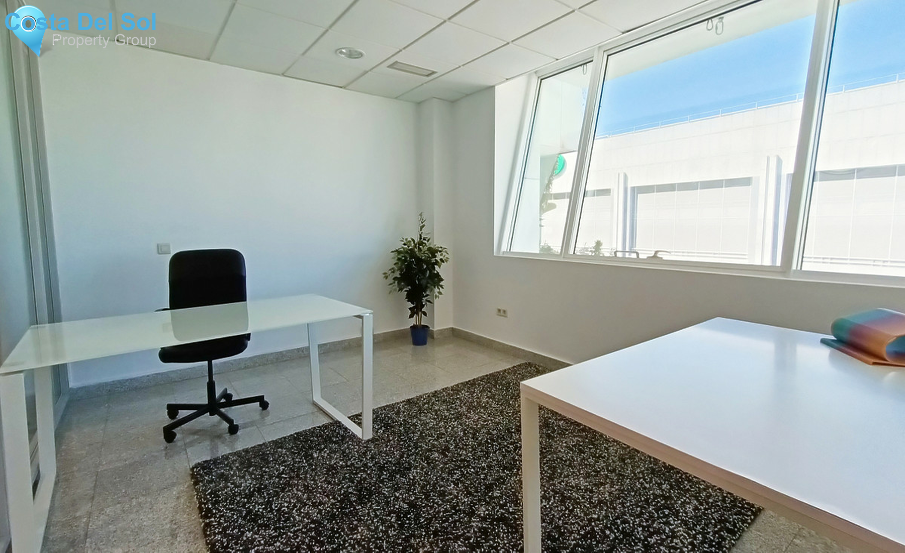 Office in Puerto Banús-1347235