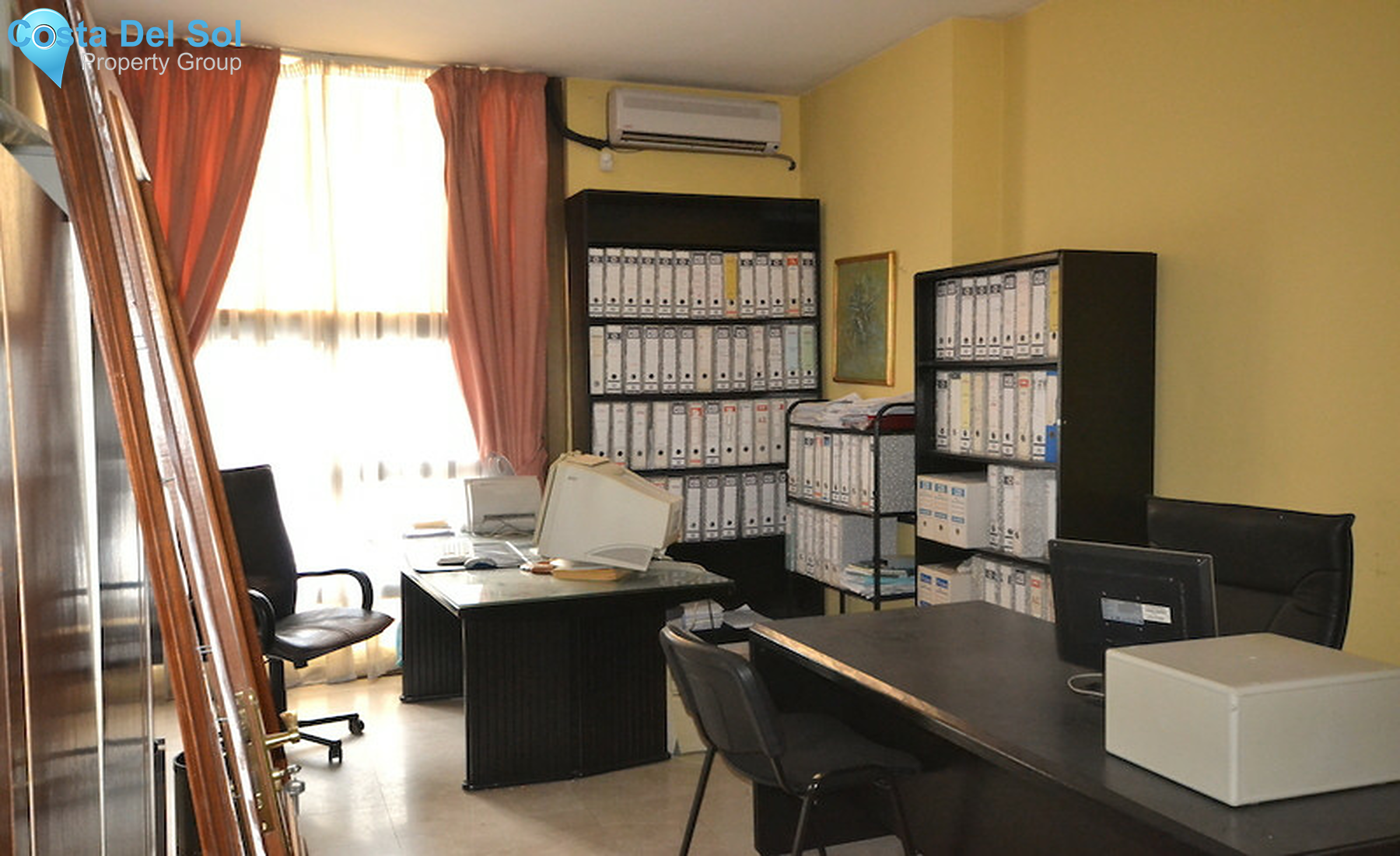 Office in Puerto Banús-1354418