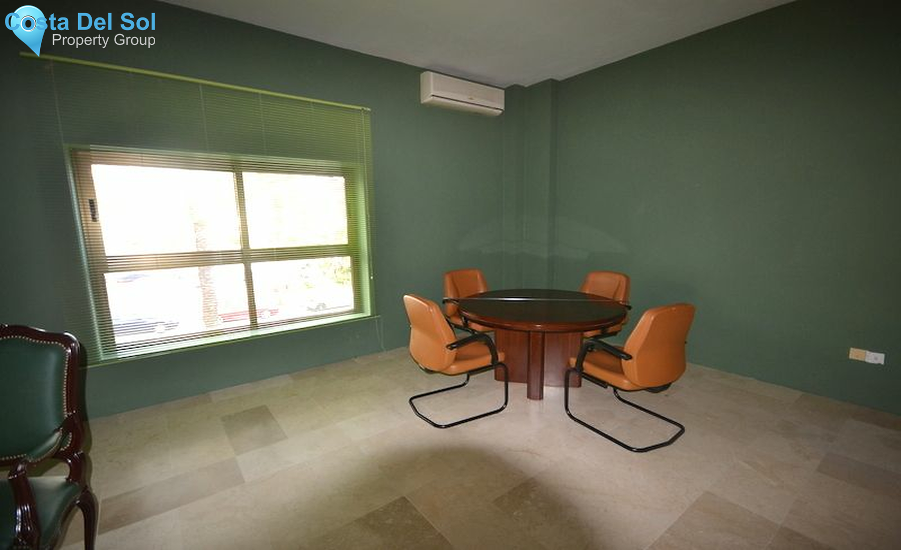 Office in Puerto Banús-1398720