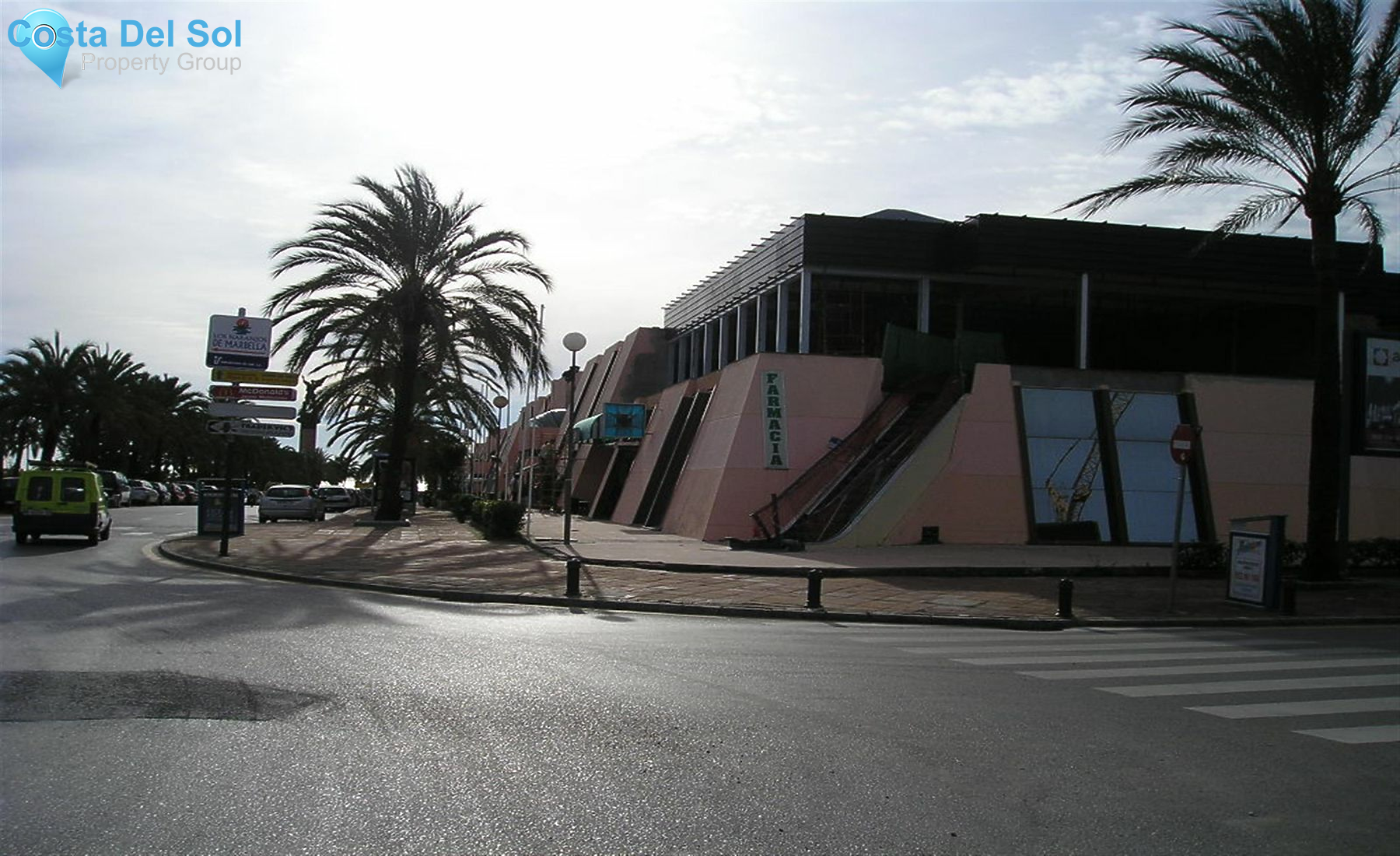 Office in Puerto Banús