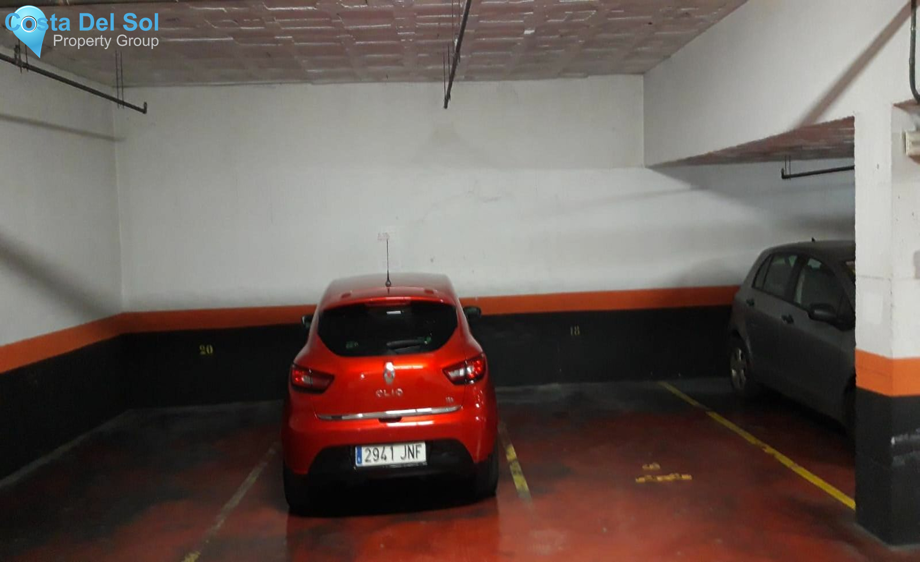 Parking Space in Marbella-1231853