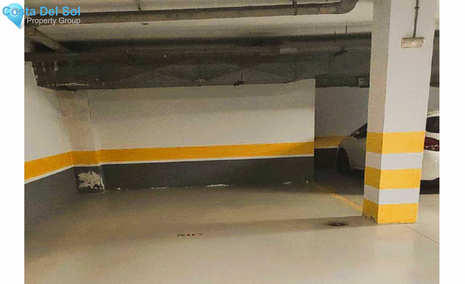 Parking Space in Puerto Banús-1531974