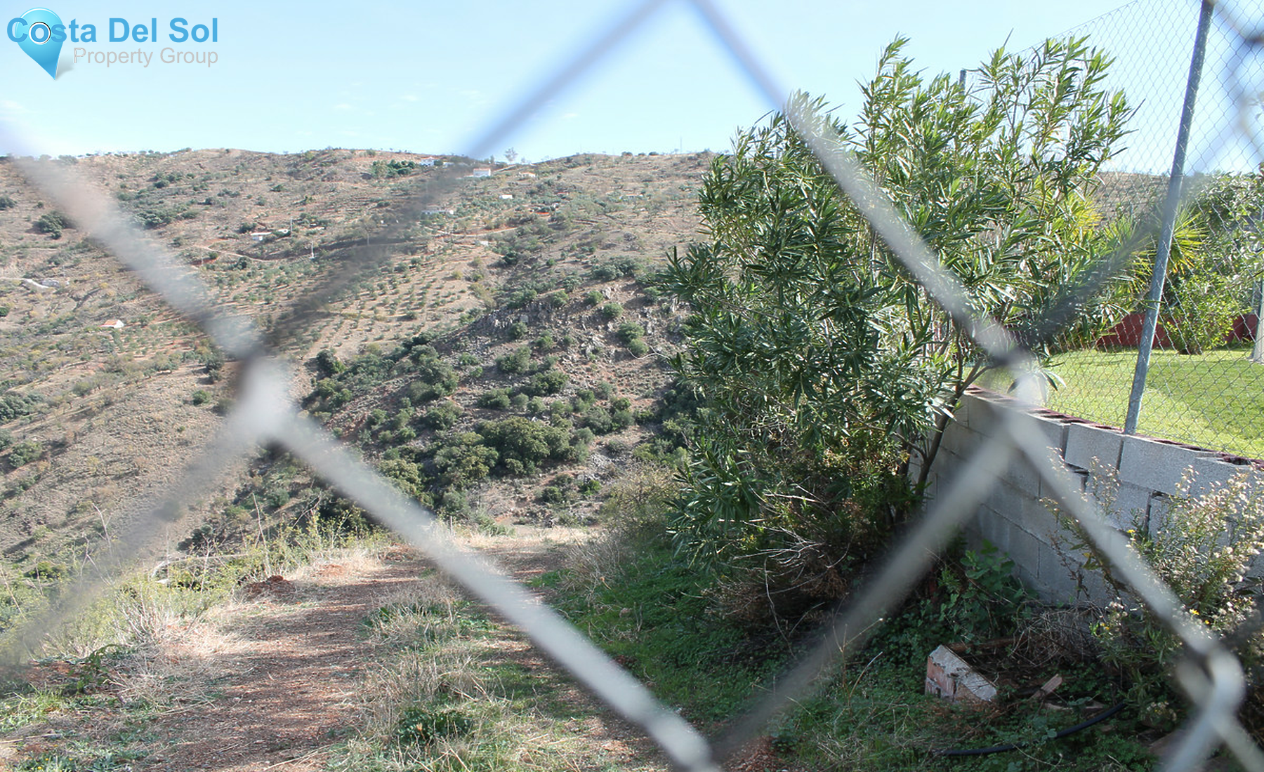 Plot in Guaro-1383037