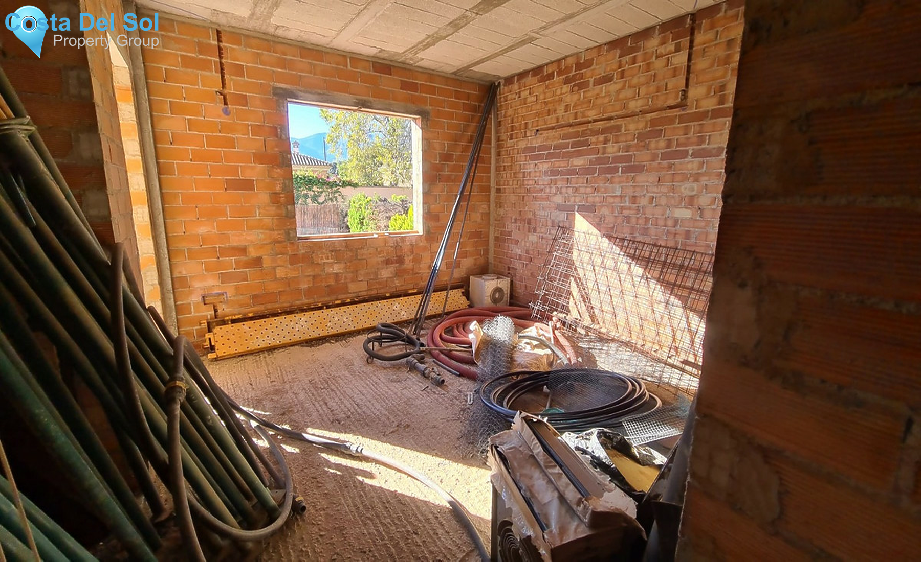 Residential Plot in Alhaurín de la Torre-699998