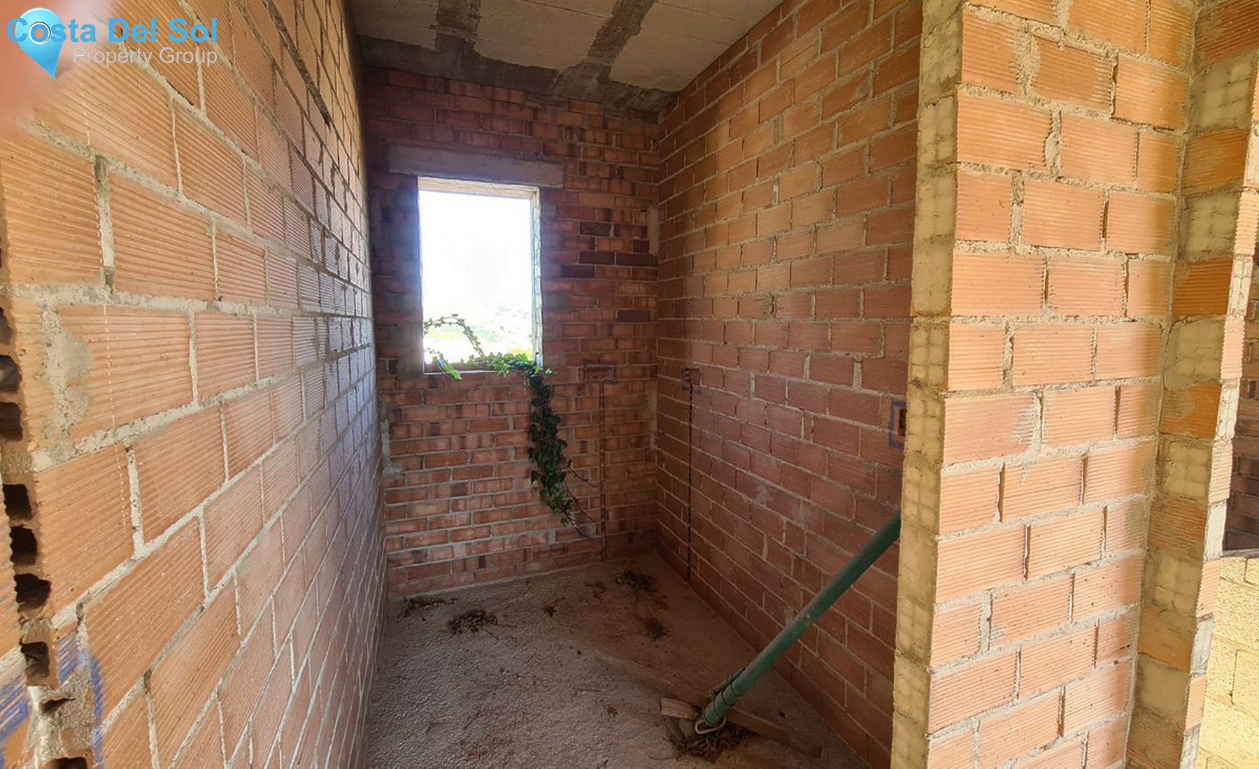 Residential Plot in Alhaurín de la Torre-700002