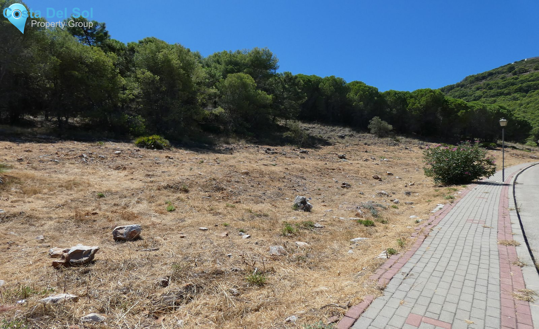 Residential Plot in Alhaurín de la Torre-1132301