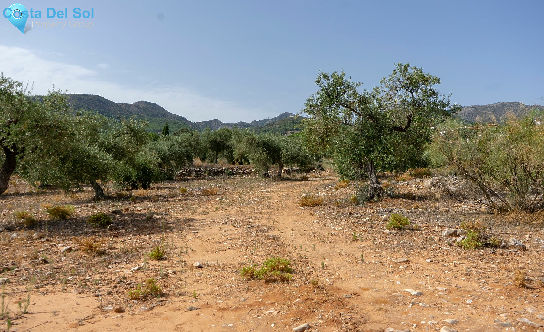 Residential Plot in Alhaurín de la Torre-1209567