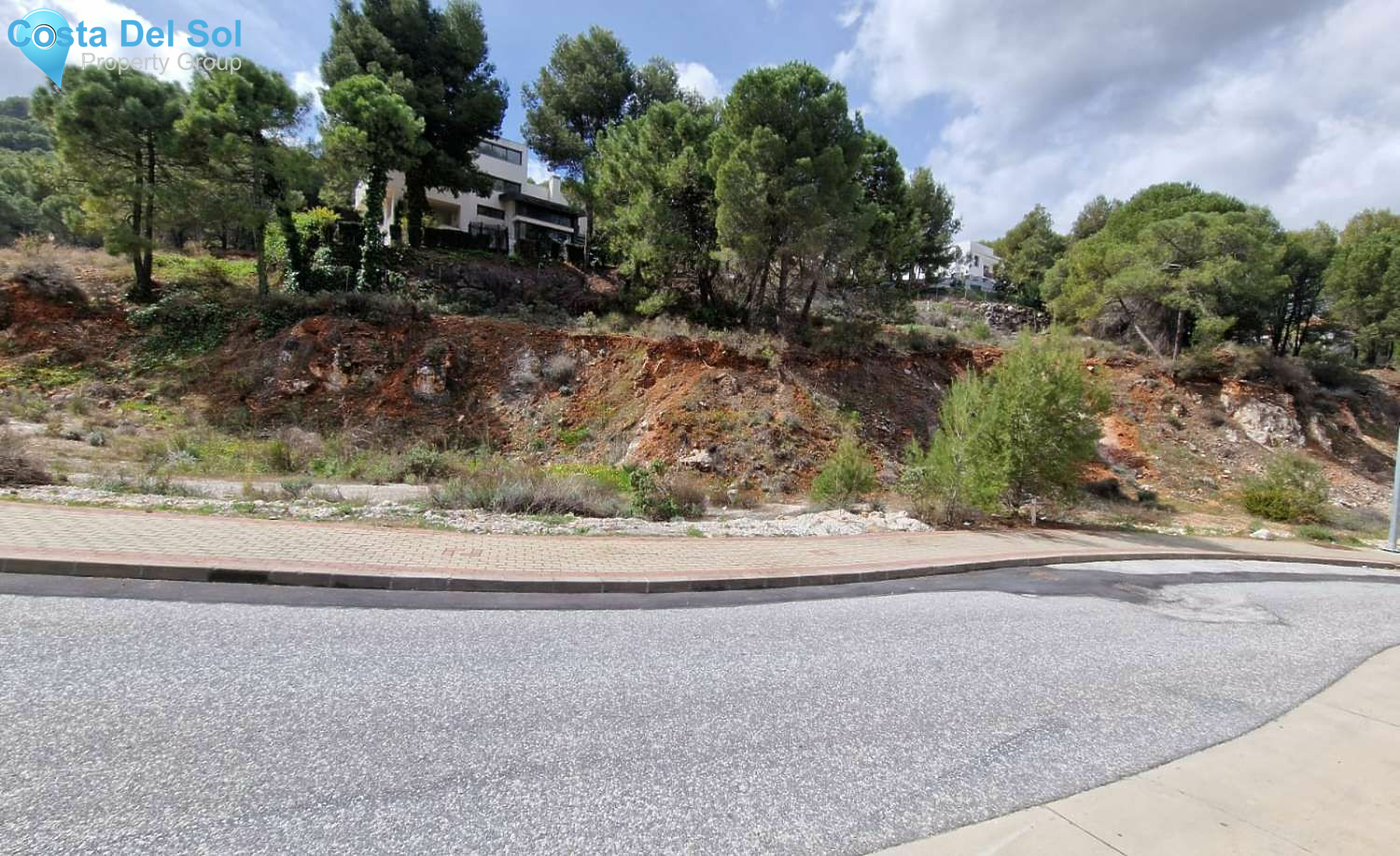 Residential Plot in Alhaurín de la Torre-1215577