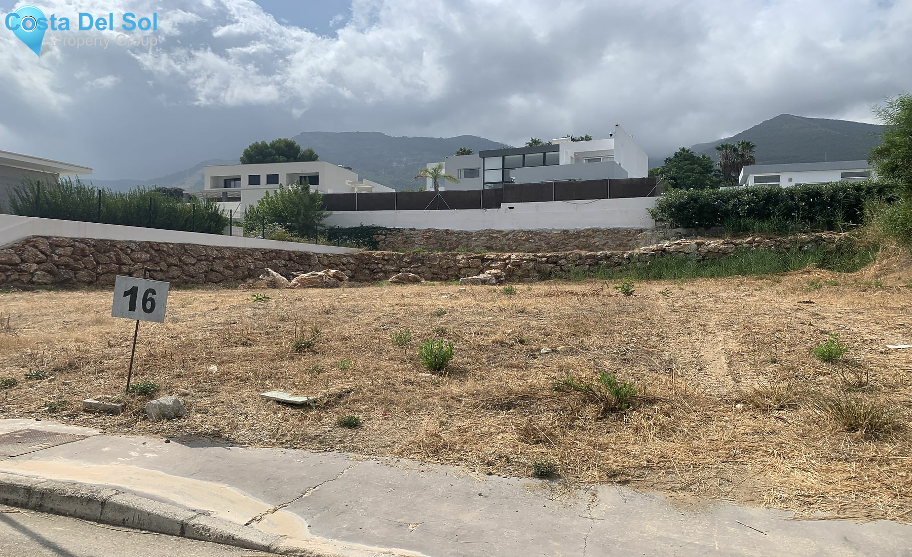 Residential Plot in Alhaurín el Grande-1131673