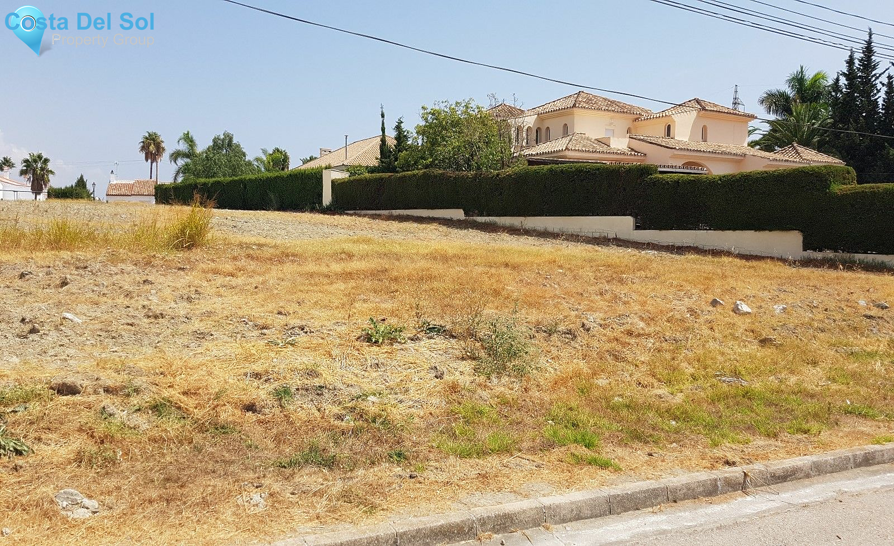 Residential Plot in Bel Air-1139957