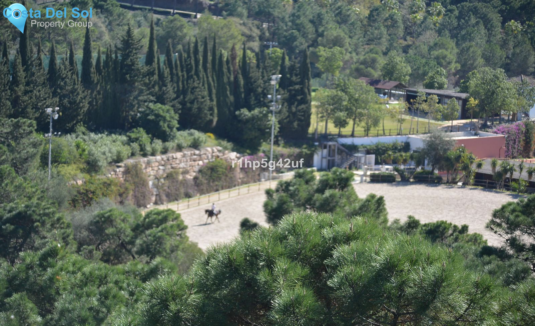 Residential Plot in Benahavís