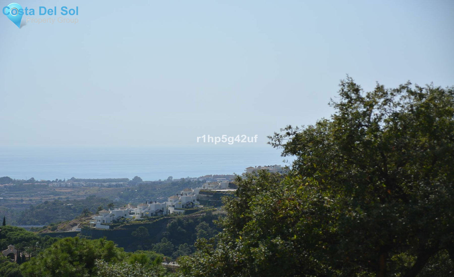 Residential Plot in Benahavís-1127036