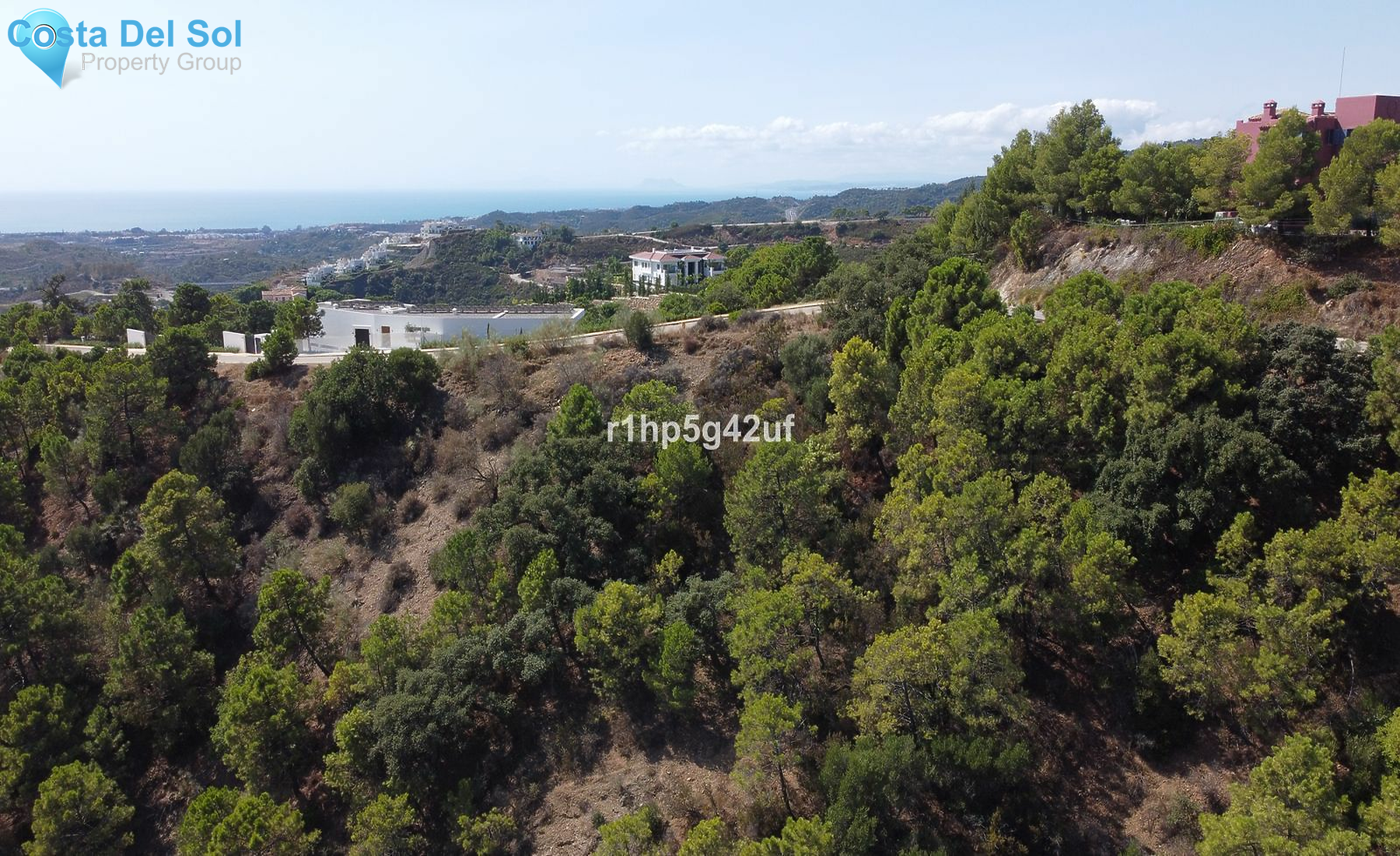 Residential Plot in Benahavís-1128273