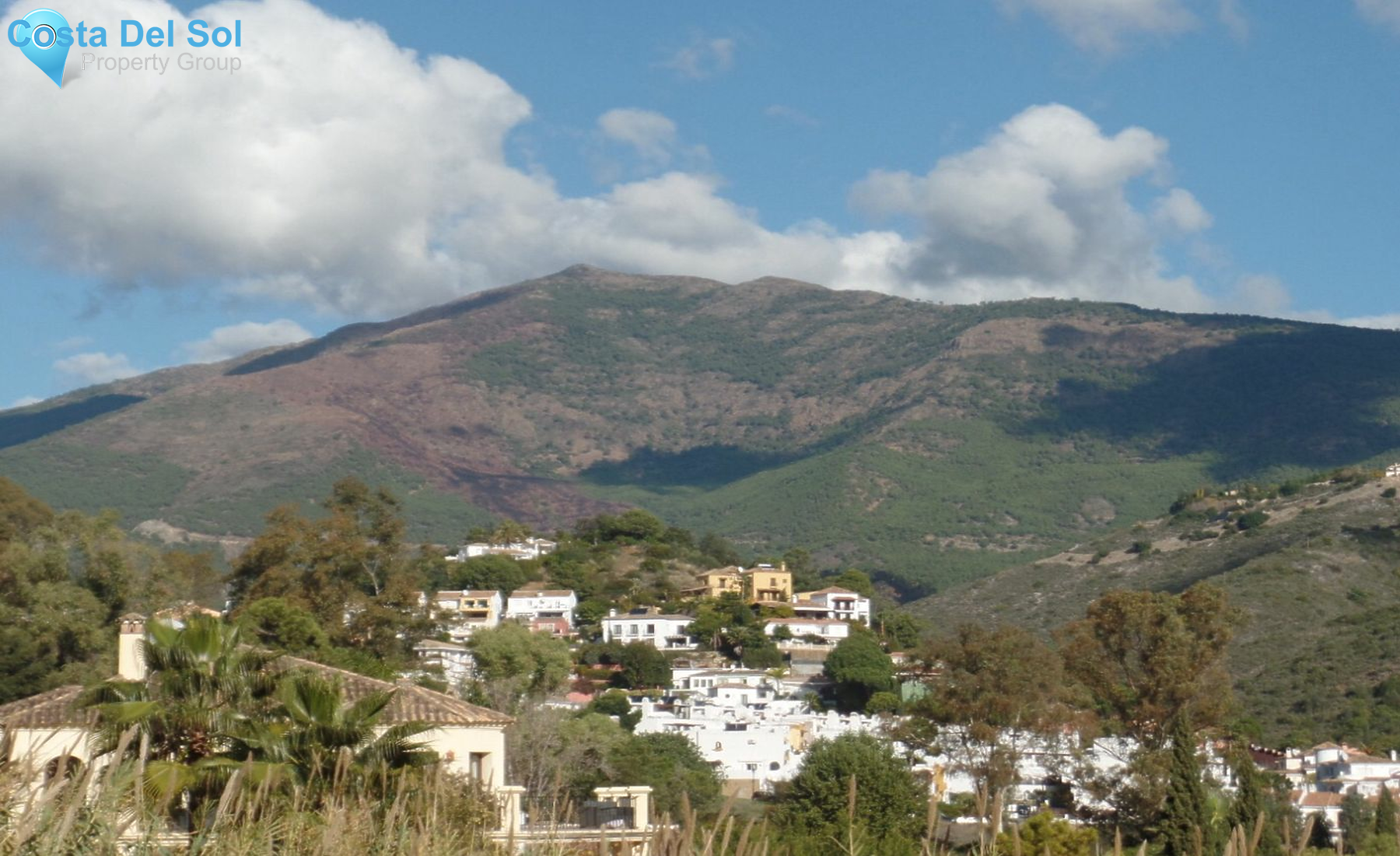 Residential Plot in Benahavís-1131266