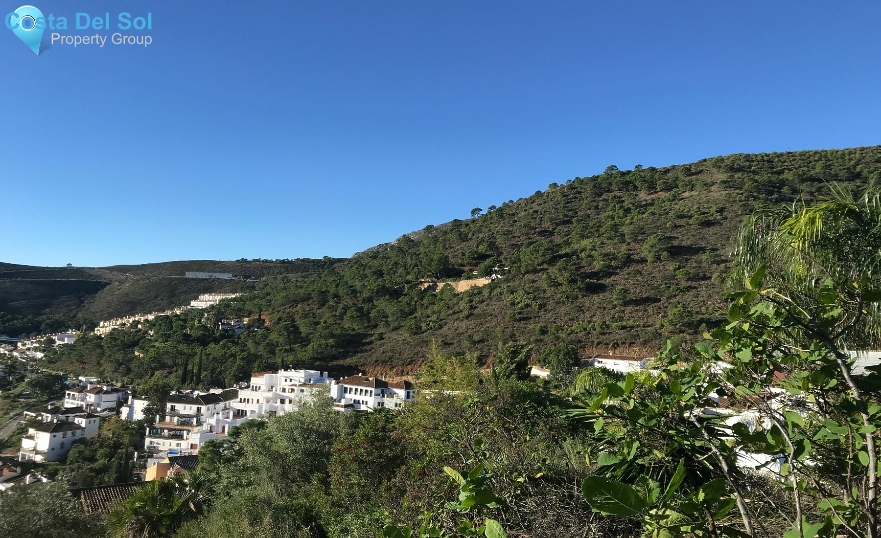 Residential Plot in Benahavís-1131269