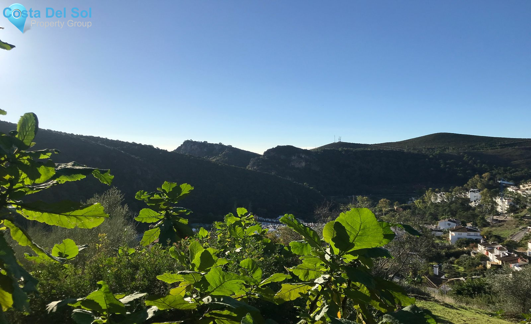 Residential Plot in Benahavís-1131271