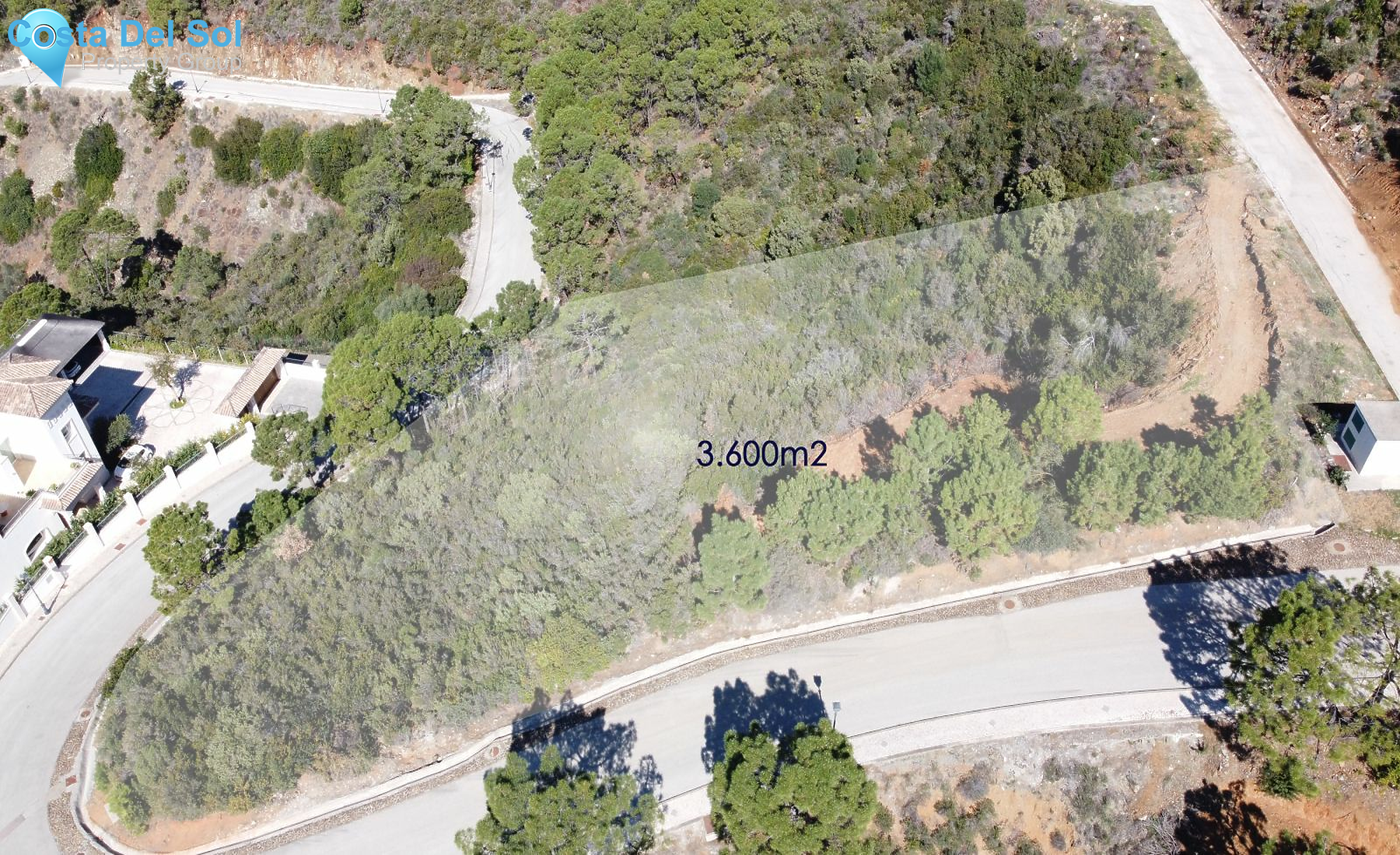 Residential Plot in Benahavís-1199437