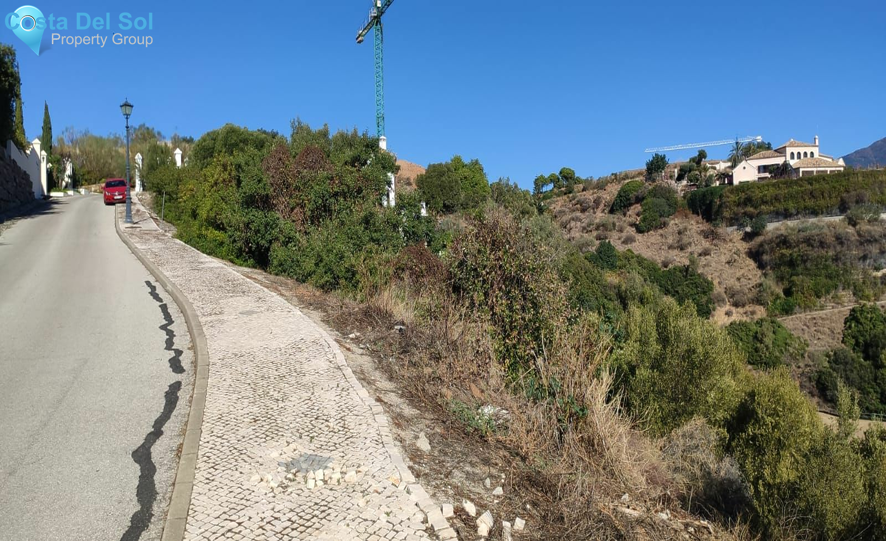 Residential Plot in Benahavís-1203226