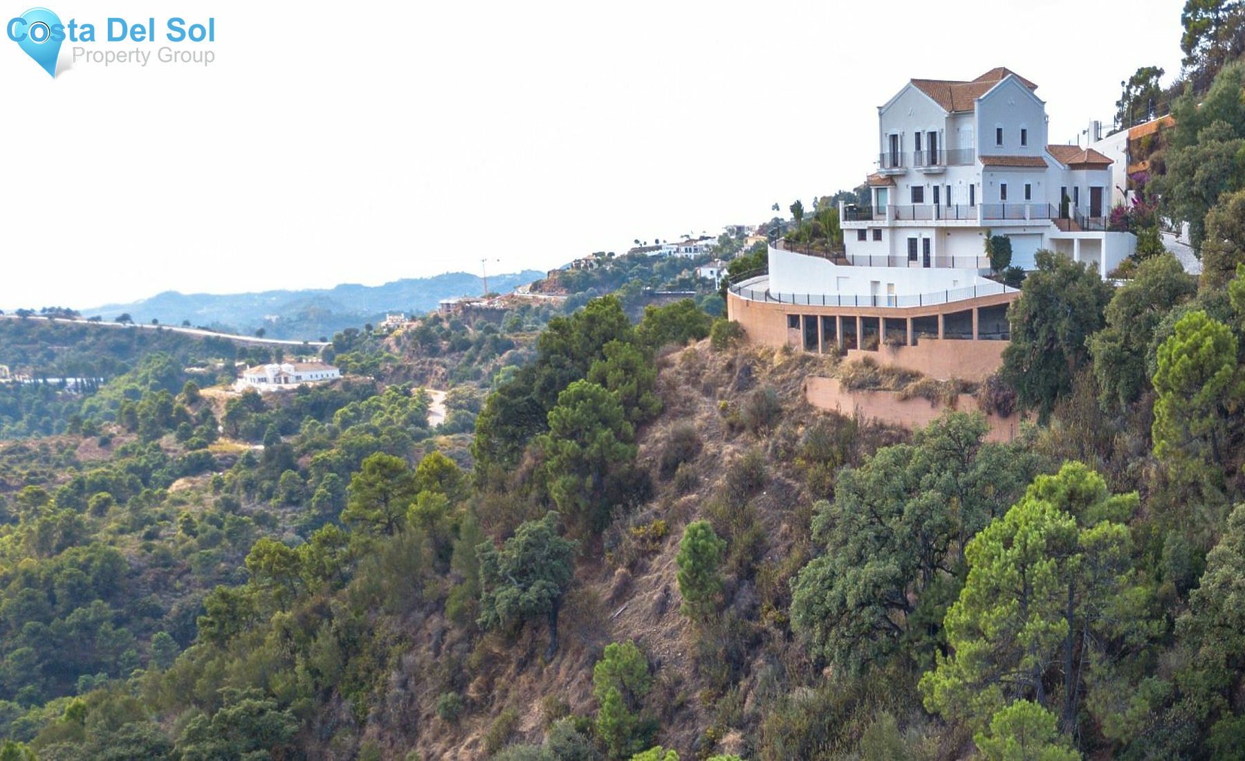 Residential Plot in Benahavís-1206021