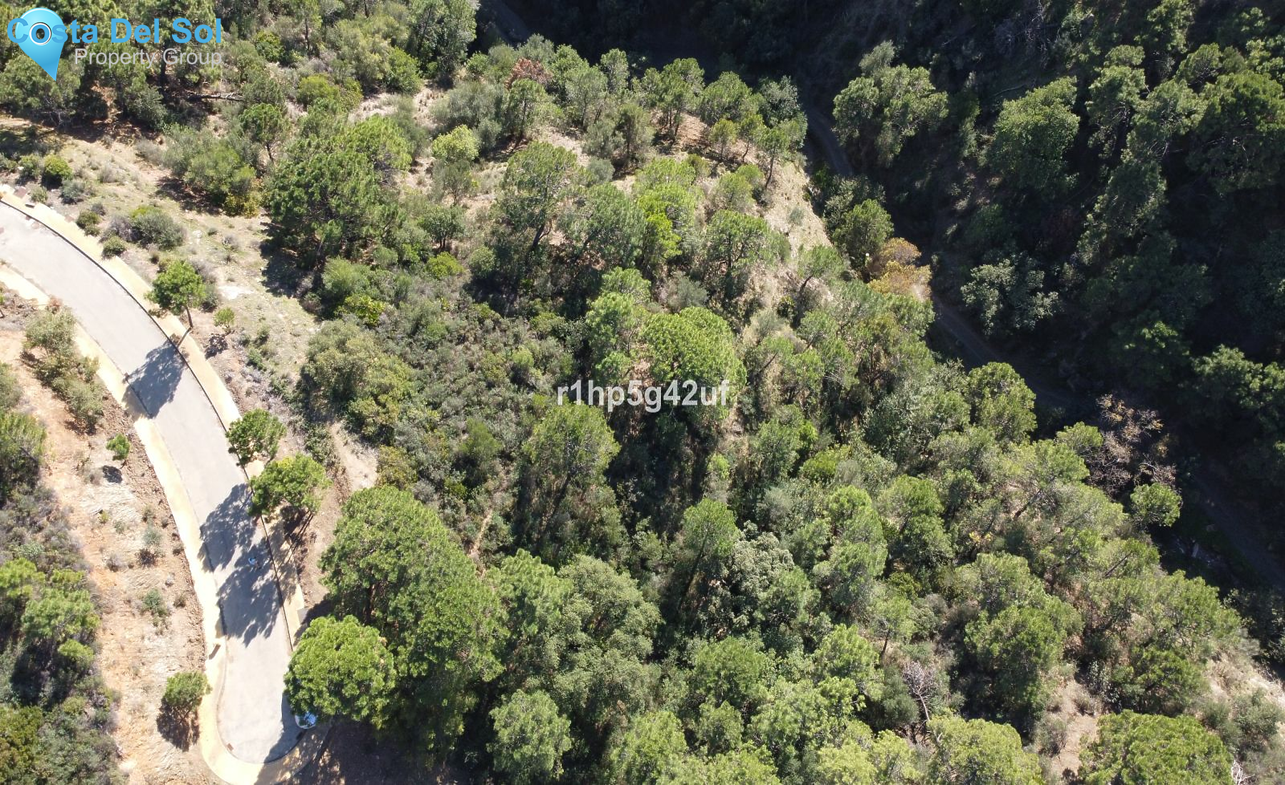 Residential Plot in Benahavís-1216437