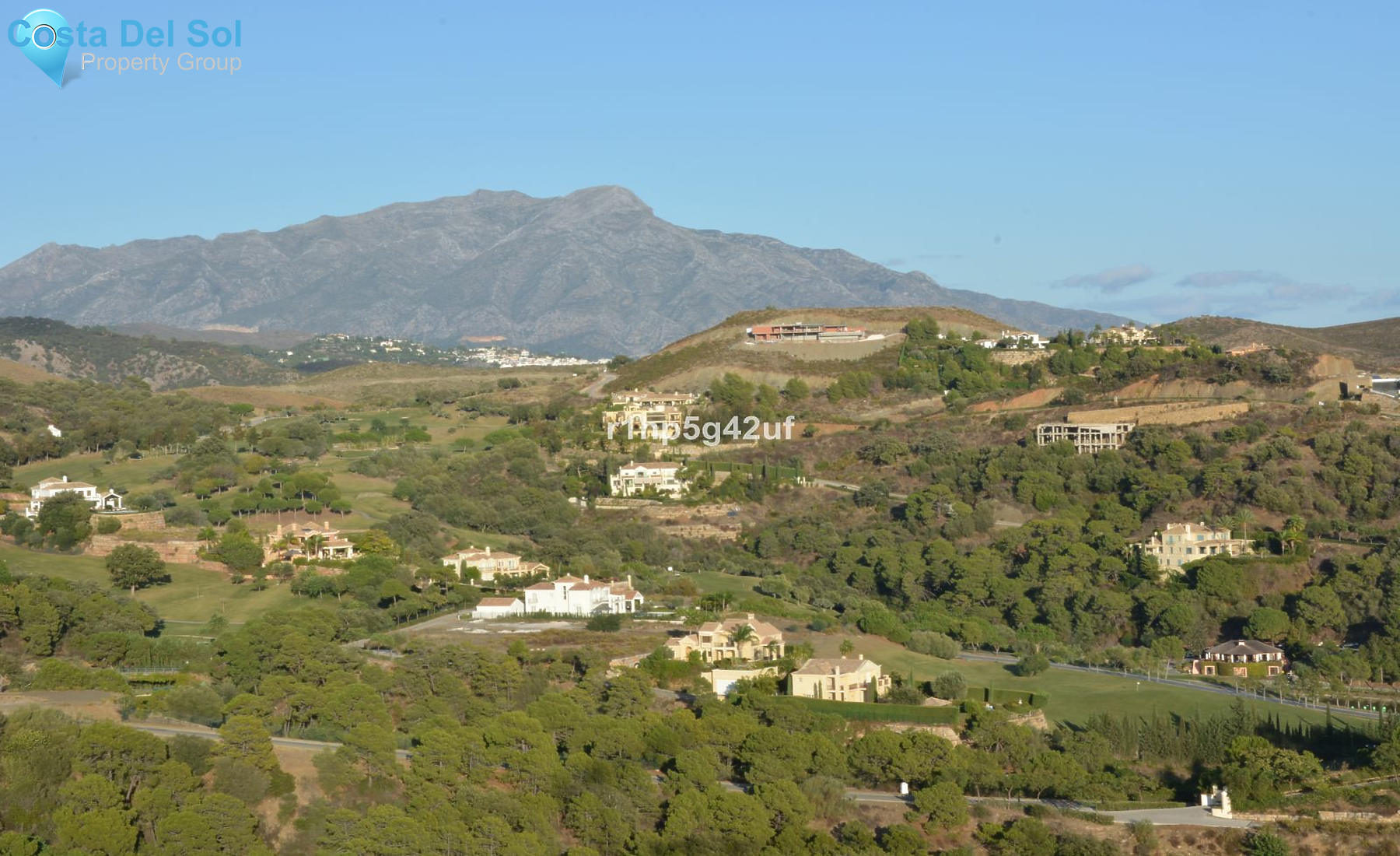 Residential Plot in Benahavís-1219043
