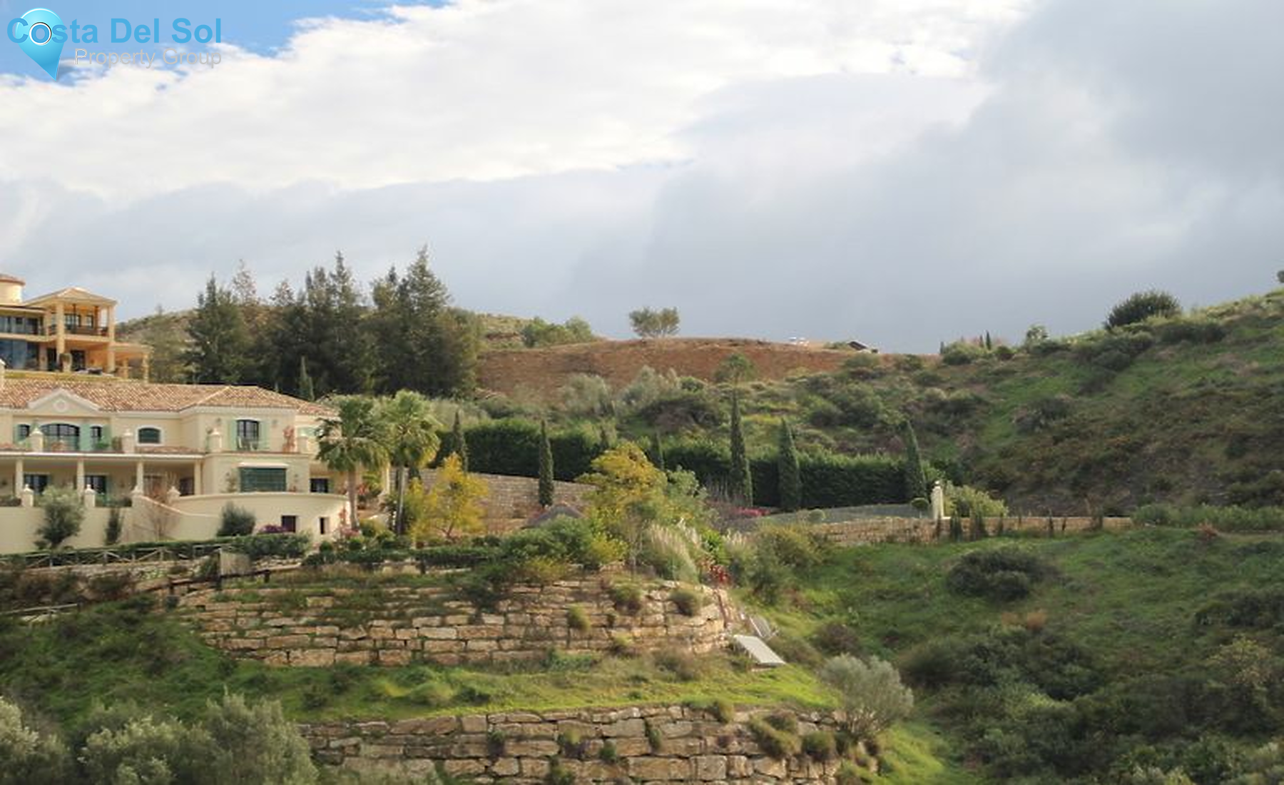 Residential Plot in Benahavís-1222956