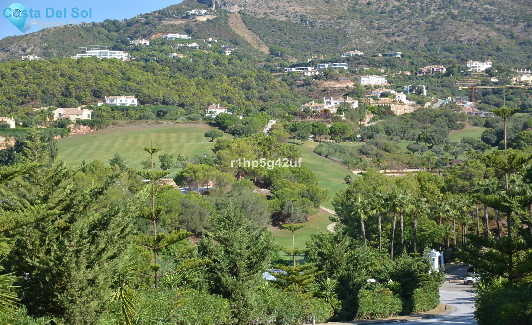Residential Plot in Benahavís-1391470