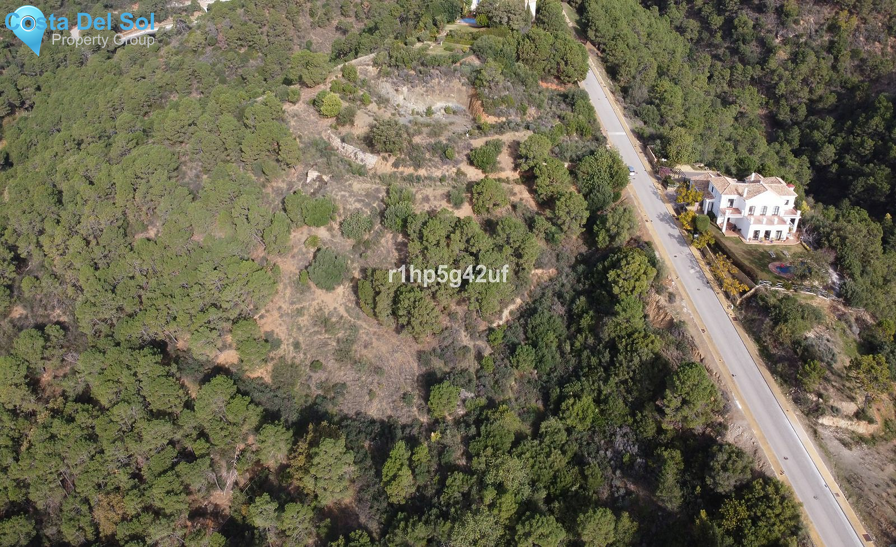 Residential Plot in Benahavís-1391472