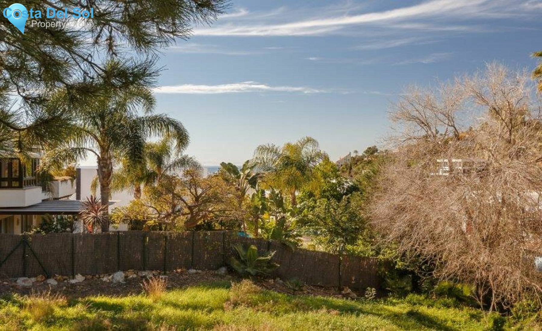 Residential Plot in Benahavís-1398592