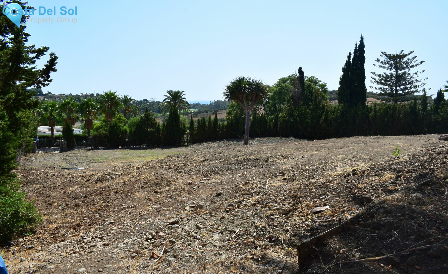 Residential Plot in Benahavís-1421375