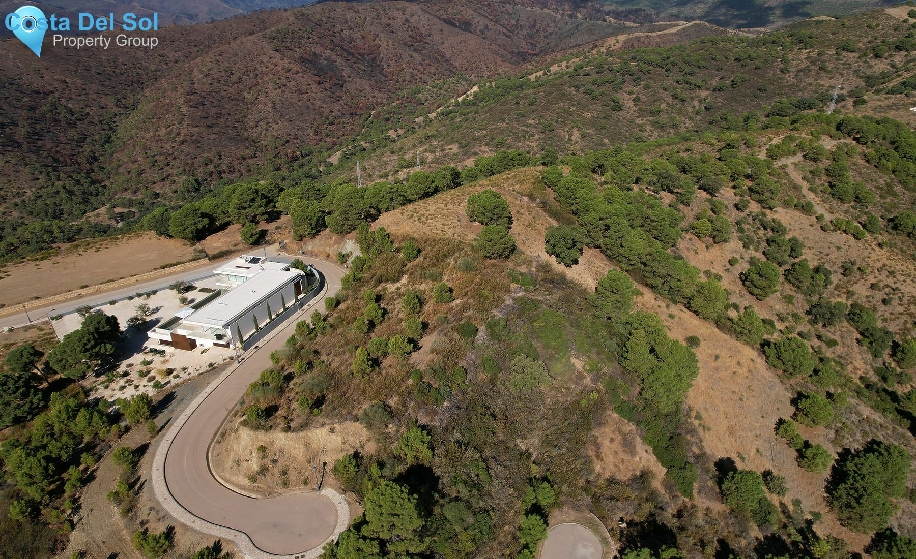 Residential Plot in Benahavís-1550311
