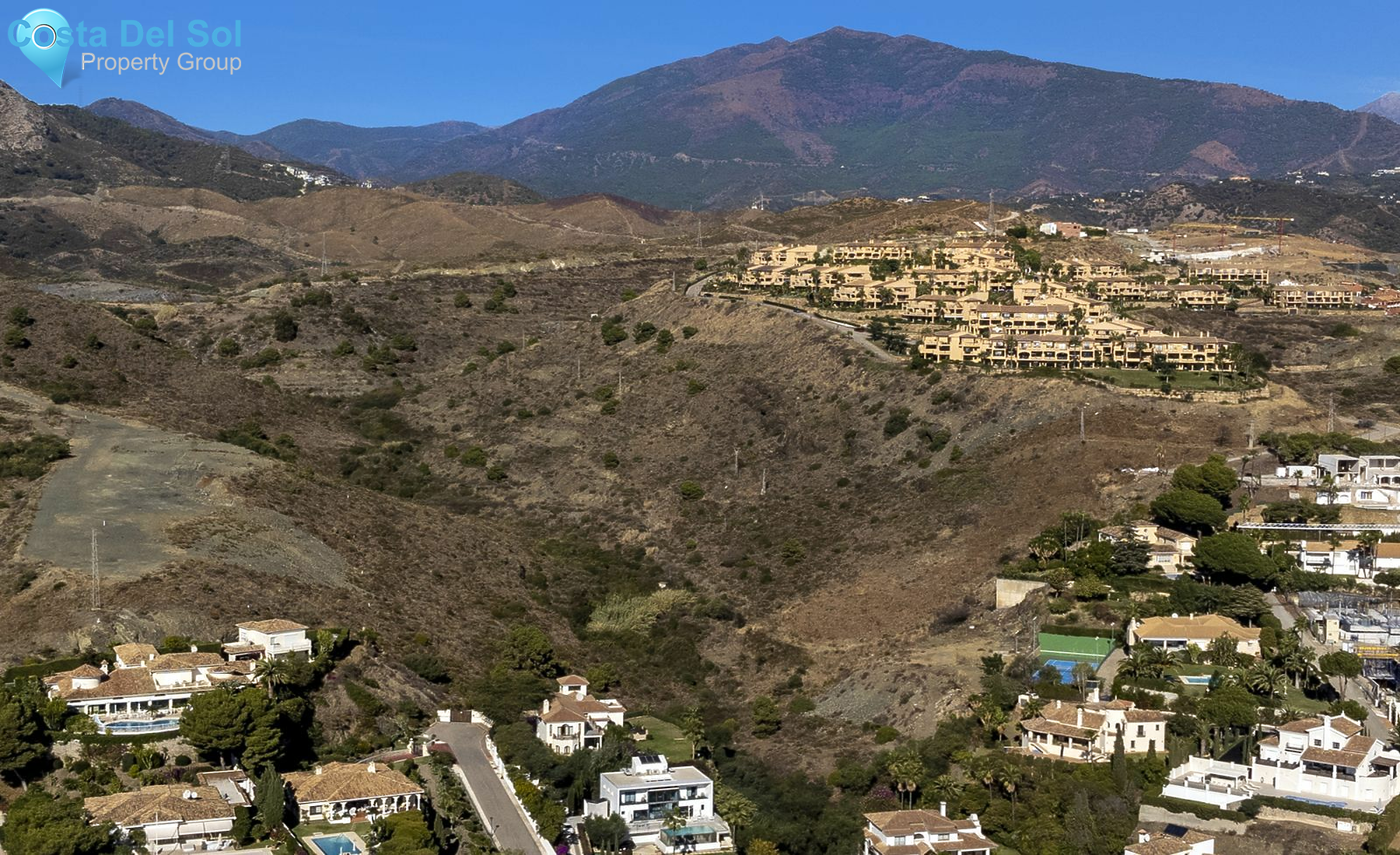 Residential Plot in El Paraiso-1547973