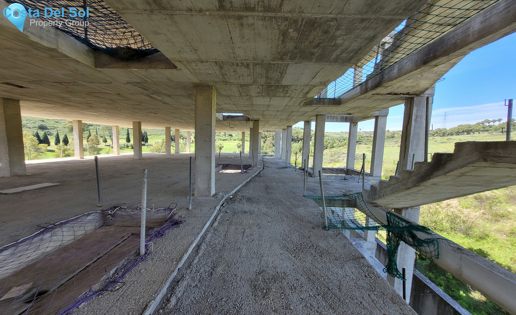 Residential Plot in Estepona-1365362