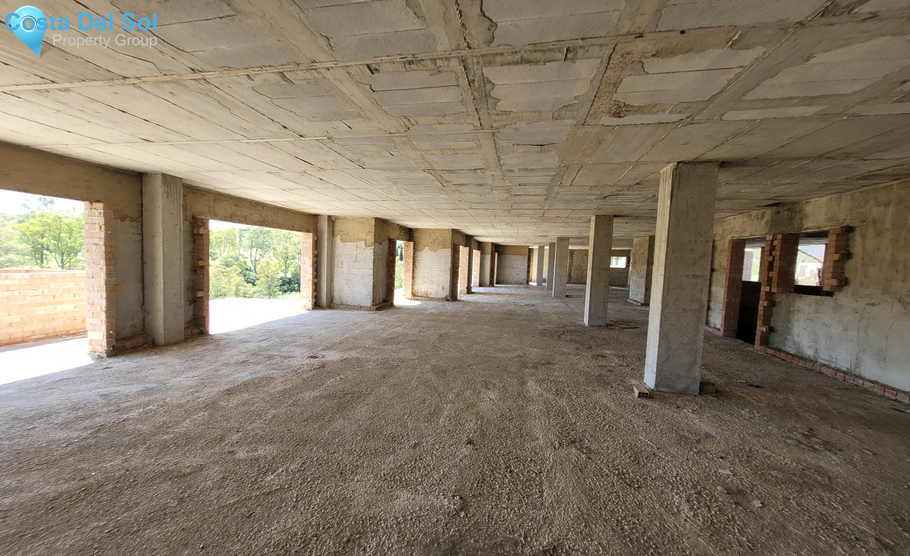 Residential Plot in Estepona-1365366