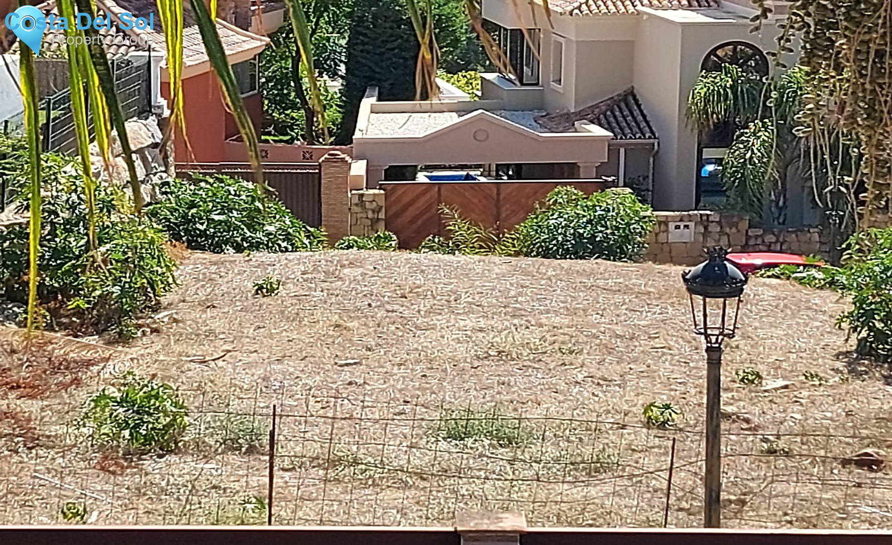 Residential Plot in Estepona-1152546