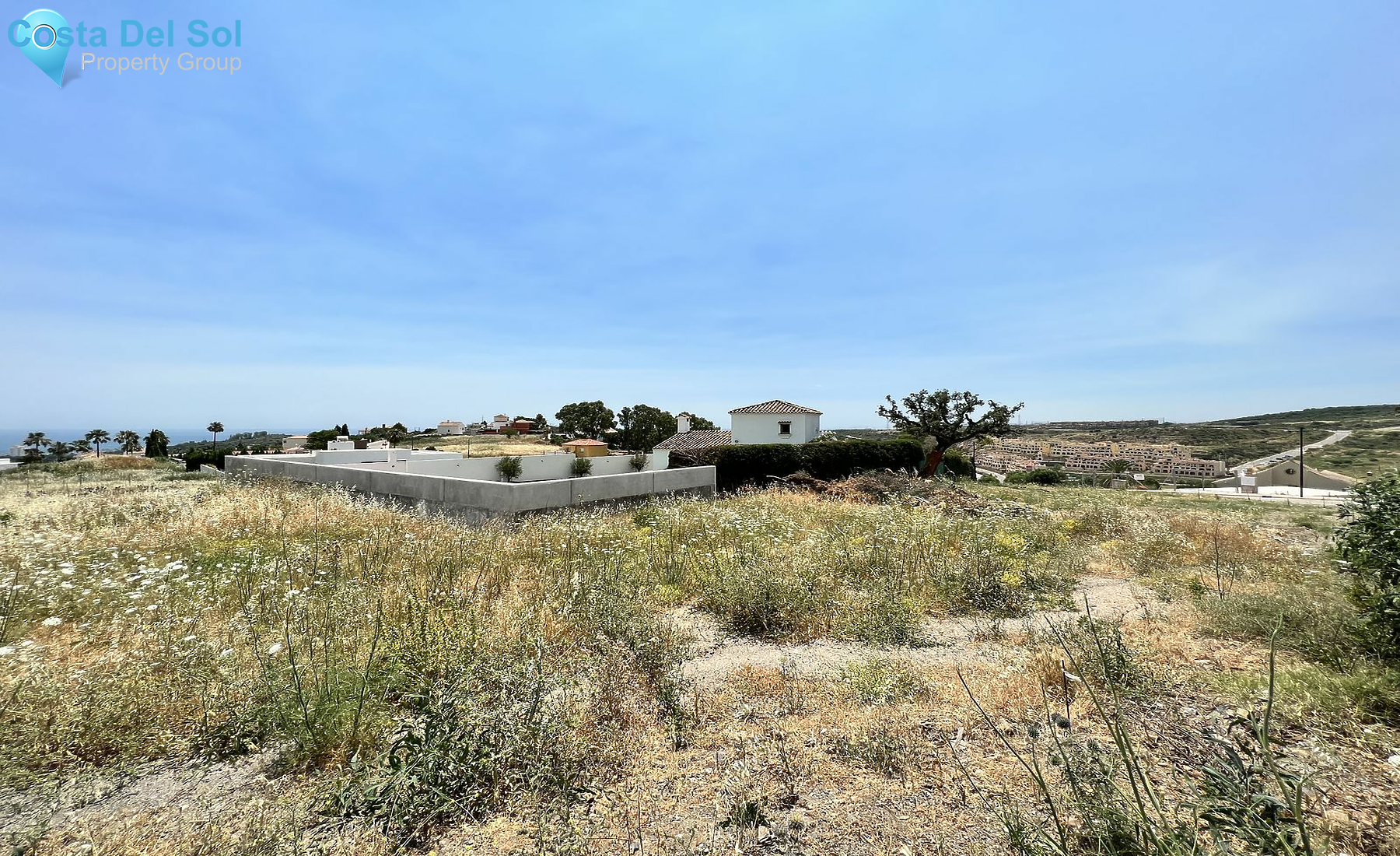 Residential Plot in Estepona-1170657