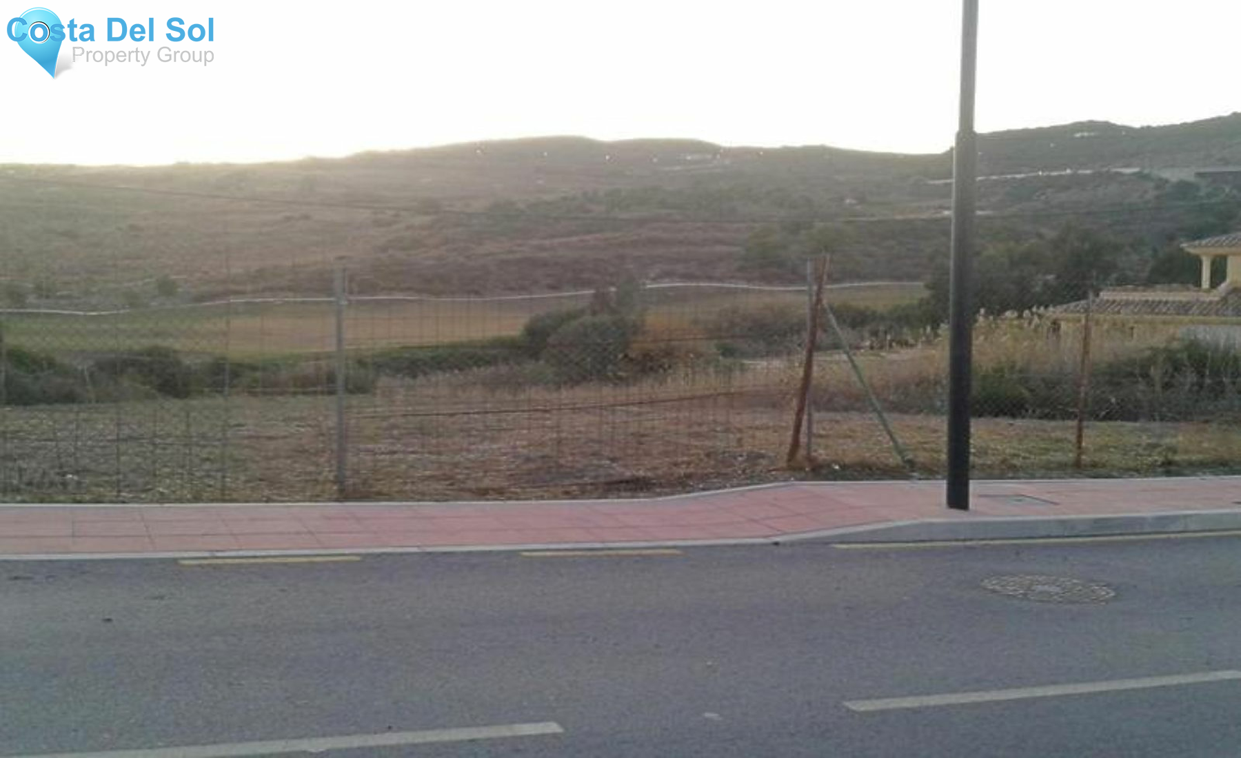 Residential Plot in Estepona-1178590
