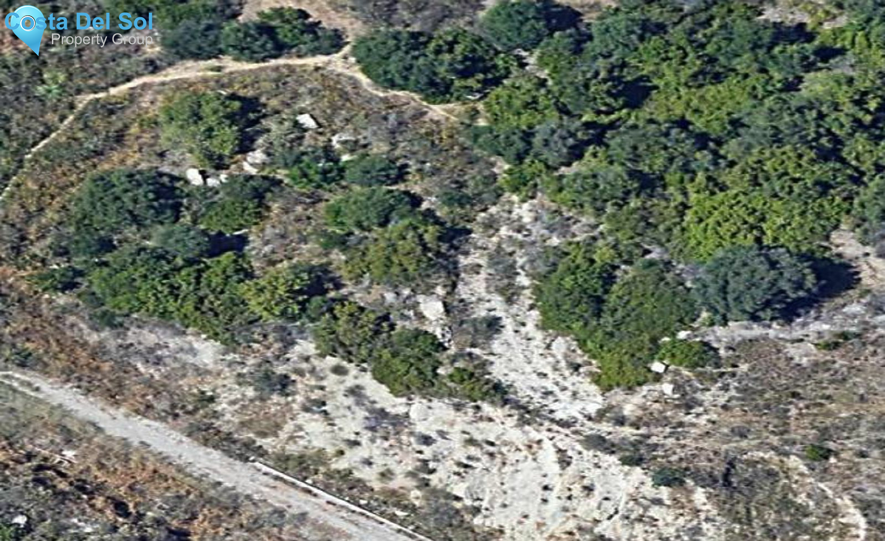 Residential Plot in Estepona-1180108