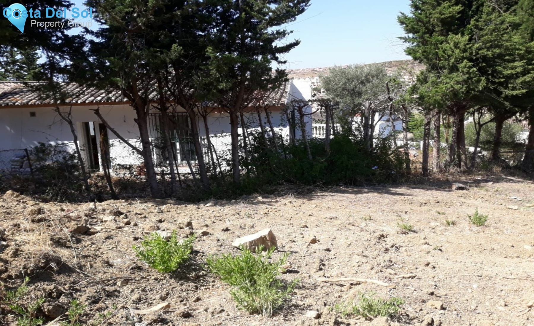 Residential Plot in Estepona-1400305