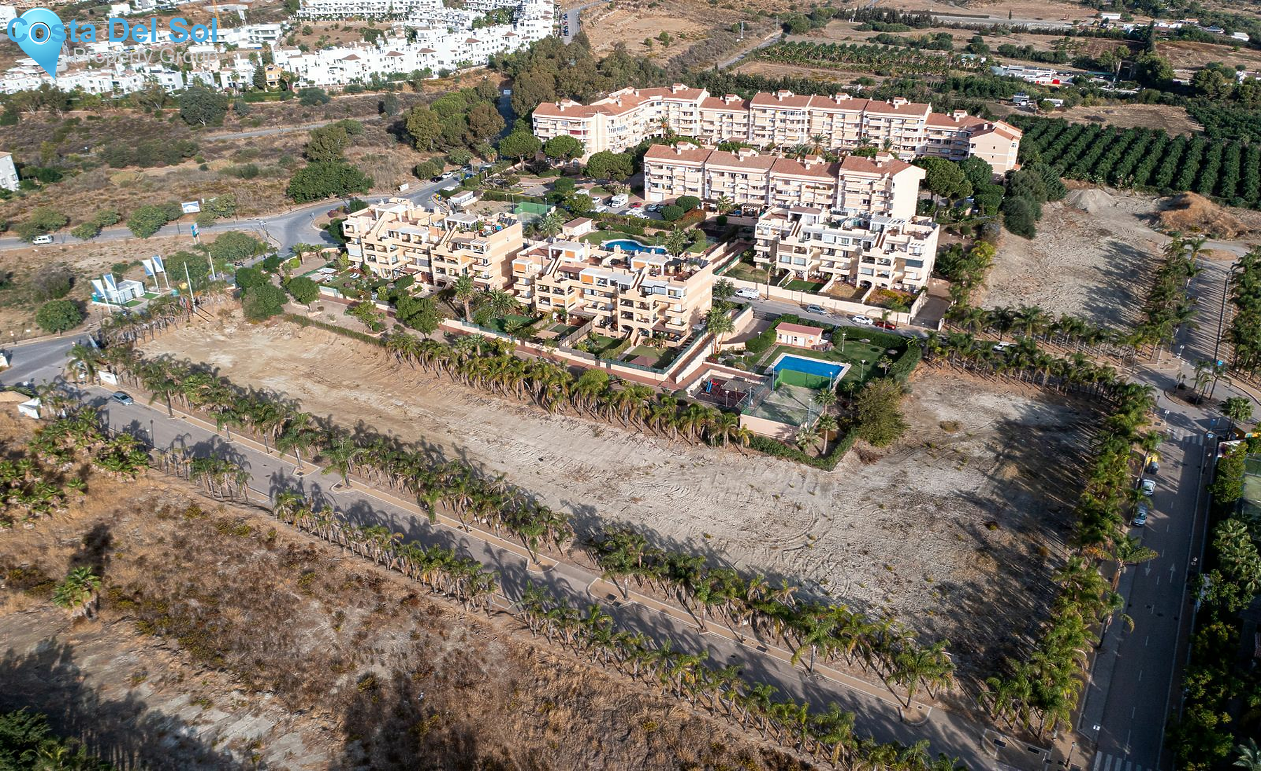 Residential Plot in Estepona-1484046
