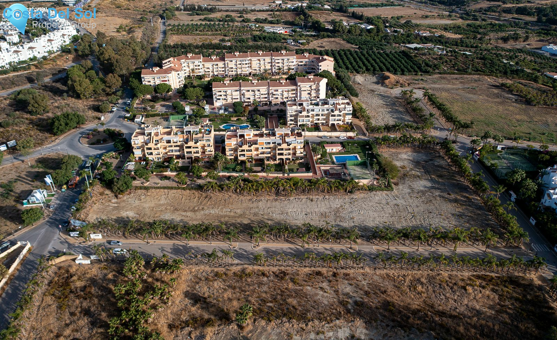 Residential Plot in Estepona-1484038