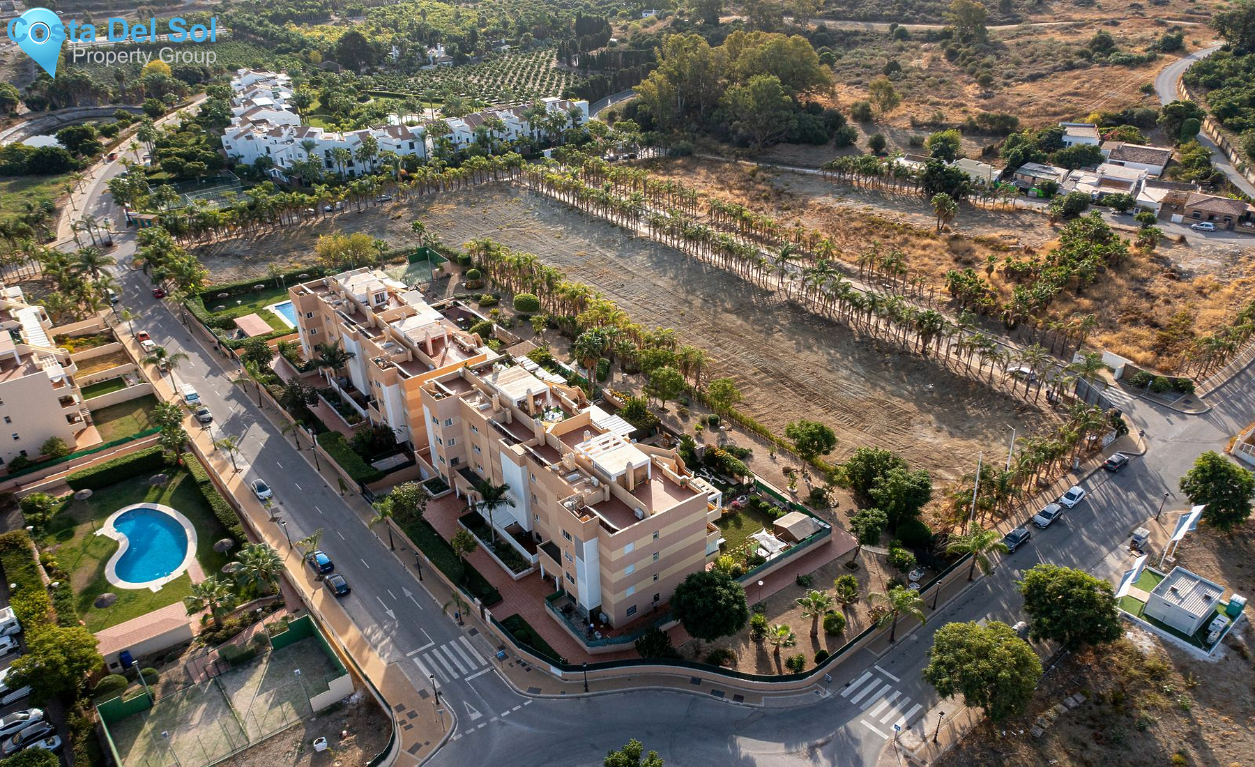 Residential Plot in Estepona-1484040