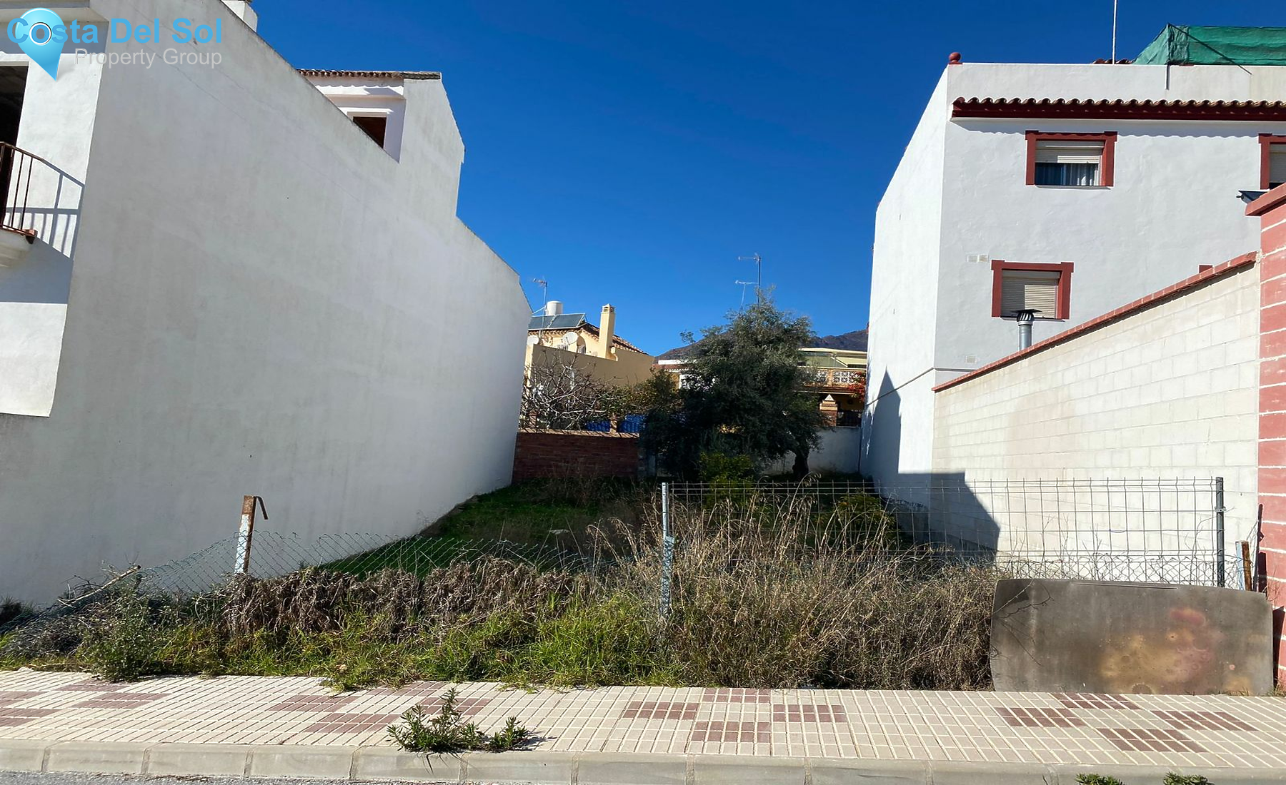 Residential Plot in Estepona-1553427
