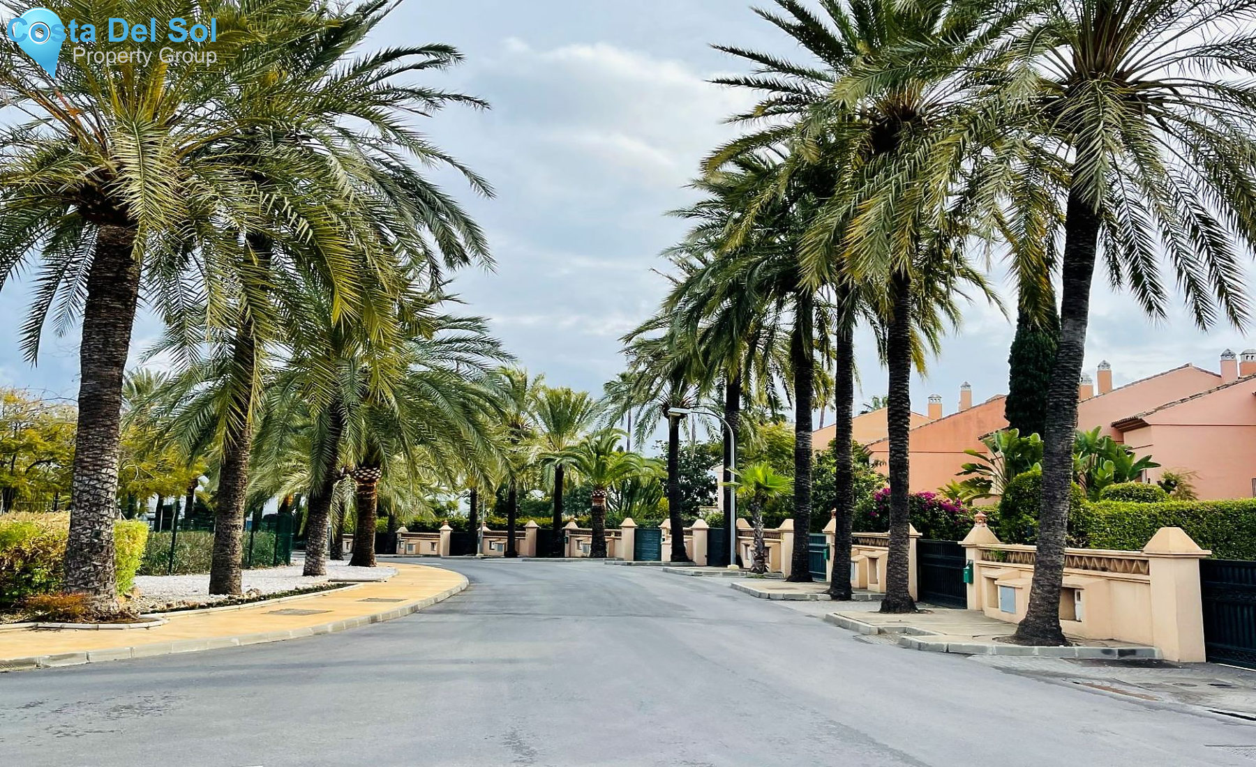 Residential Plot in Guadalmina Baja-1418634