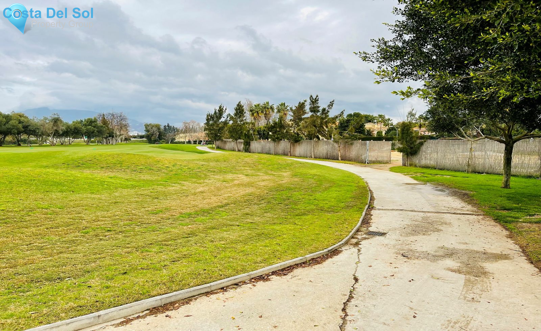 Residential Plot in Guadalmina Baja-1418620