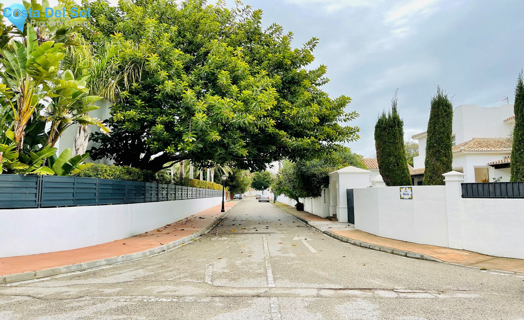 Residential Plot in Guadalmina Baja-1418656