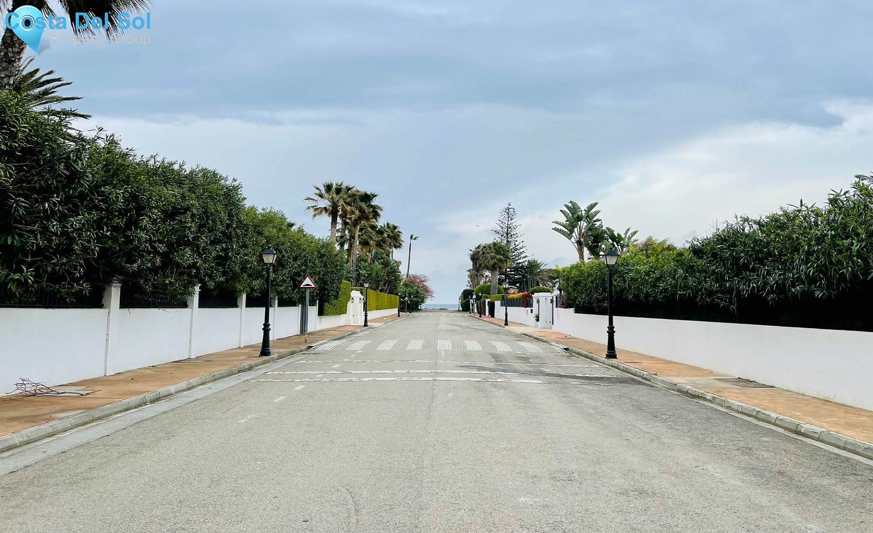 Residential Plot in Guadalmina Baja-1418657