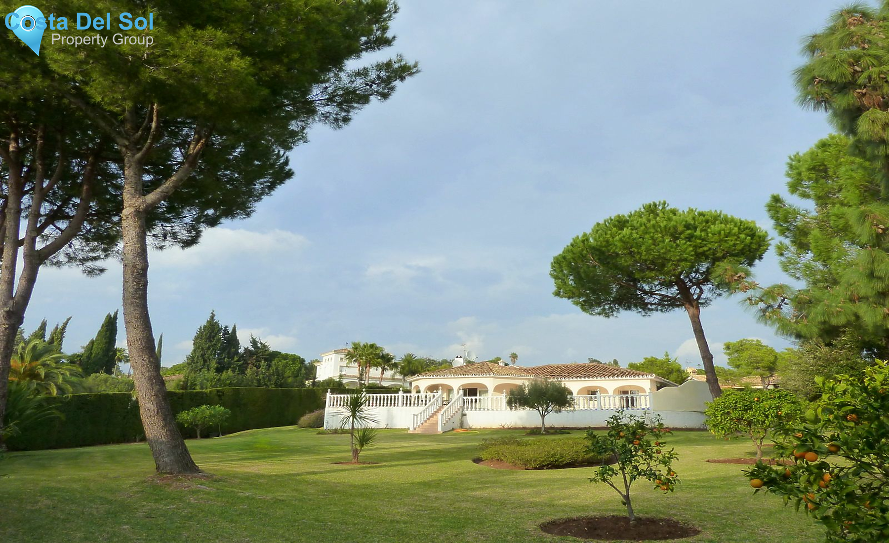 Residential Plot in Hacienda Las Chapas-1228243