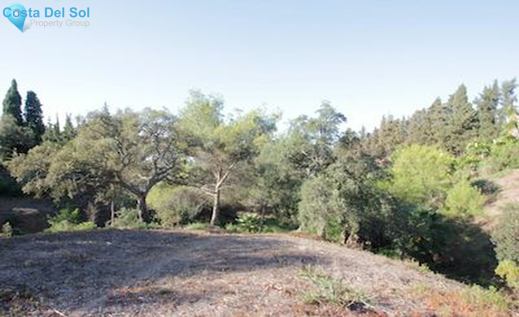 Residential Plot in Hacienda Las Chapas-1445863